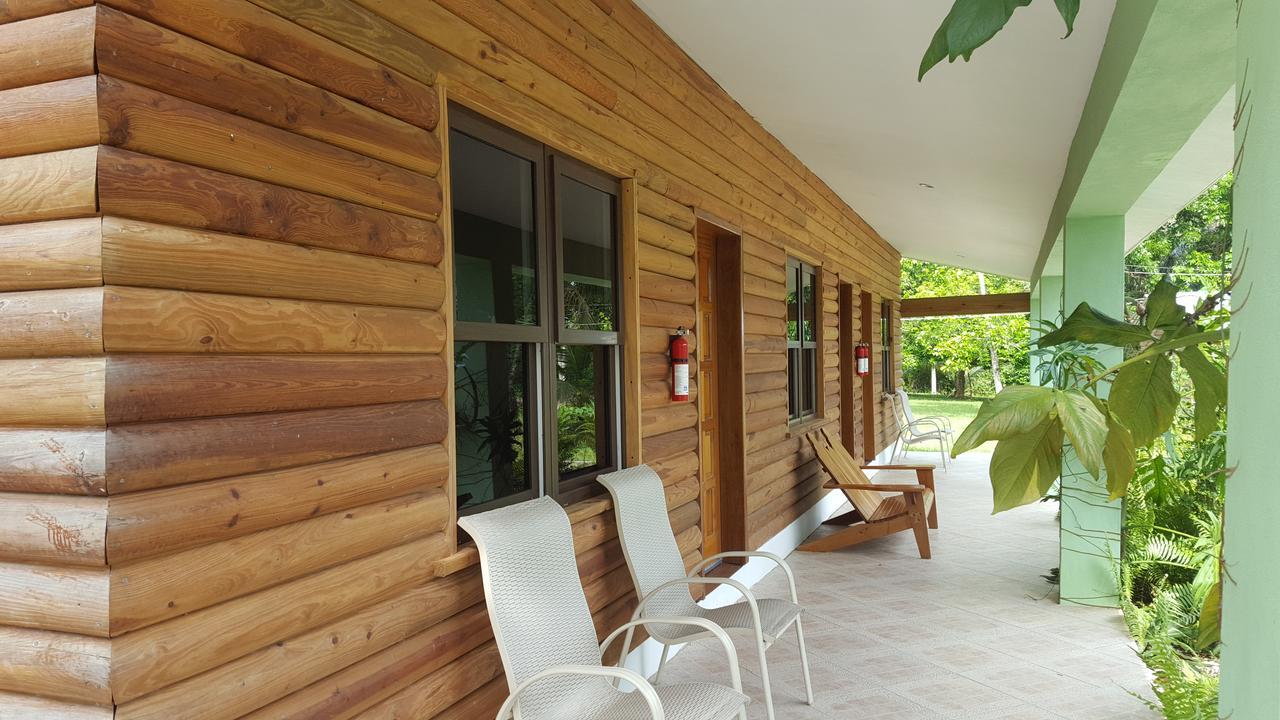 Mahogany Villas 蓬塔戈尔达 外观 照片