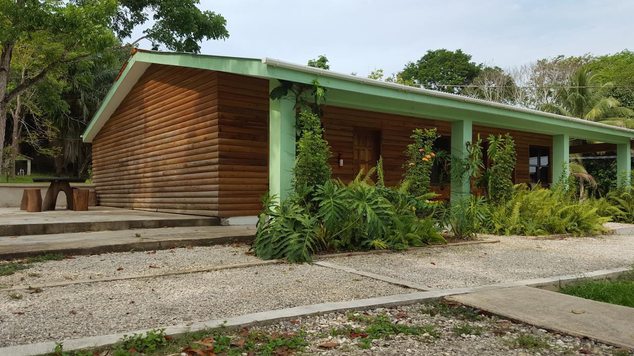 Mahogany Villas 蓬塔戈尔达 外观 照片
